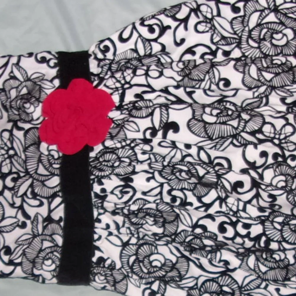 size 8 girls dress white red  black lace Christmas formal medium eight - Picture 4 of 5